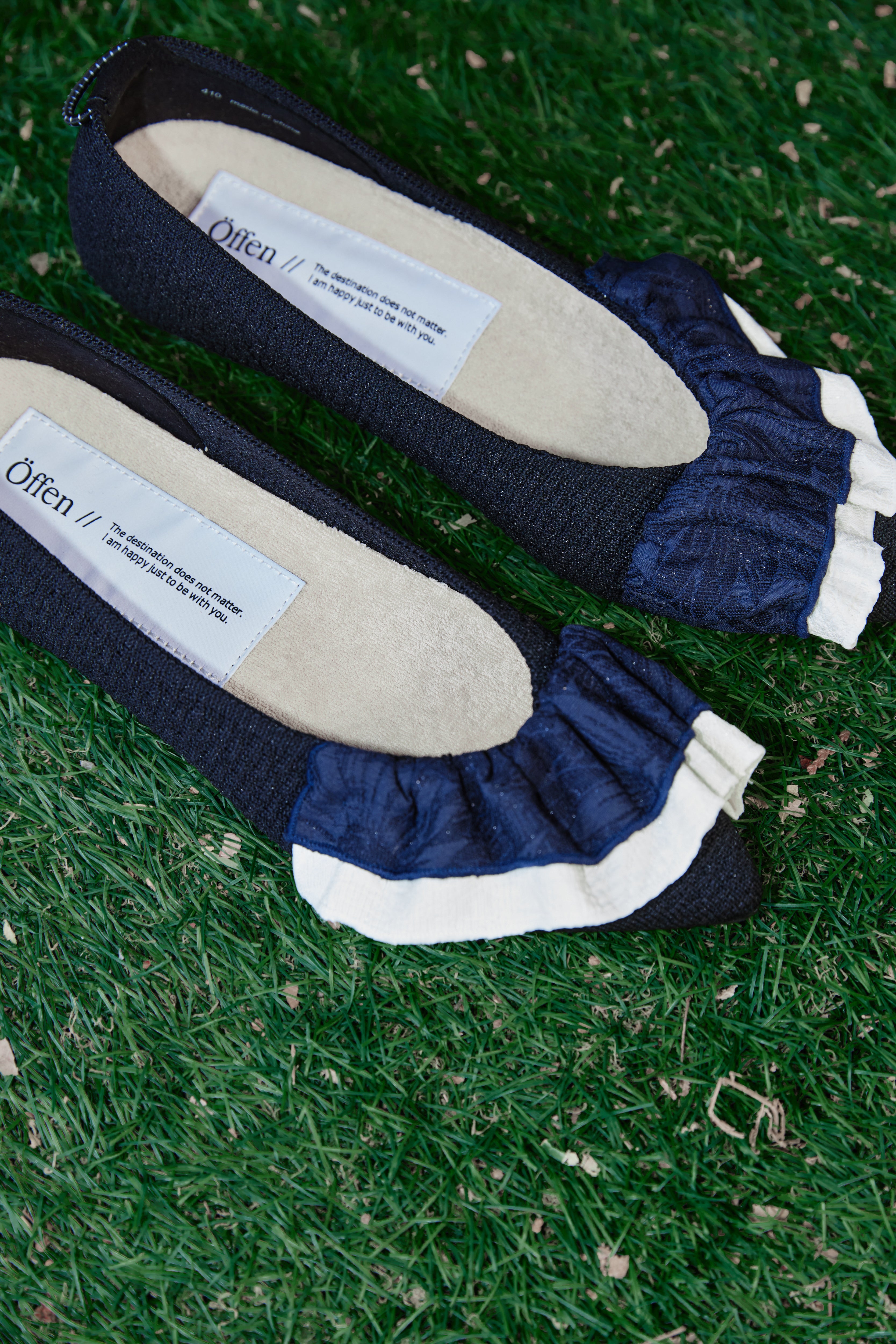 【ecmile. × Öffen】BALLET TUTU FRILL( UPCYCLE POUCH SET )