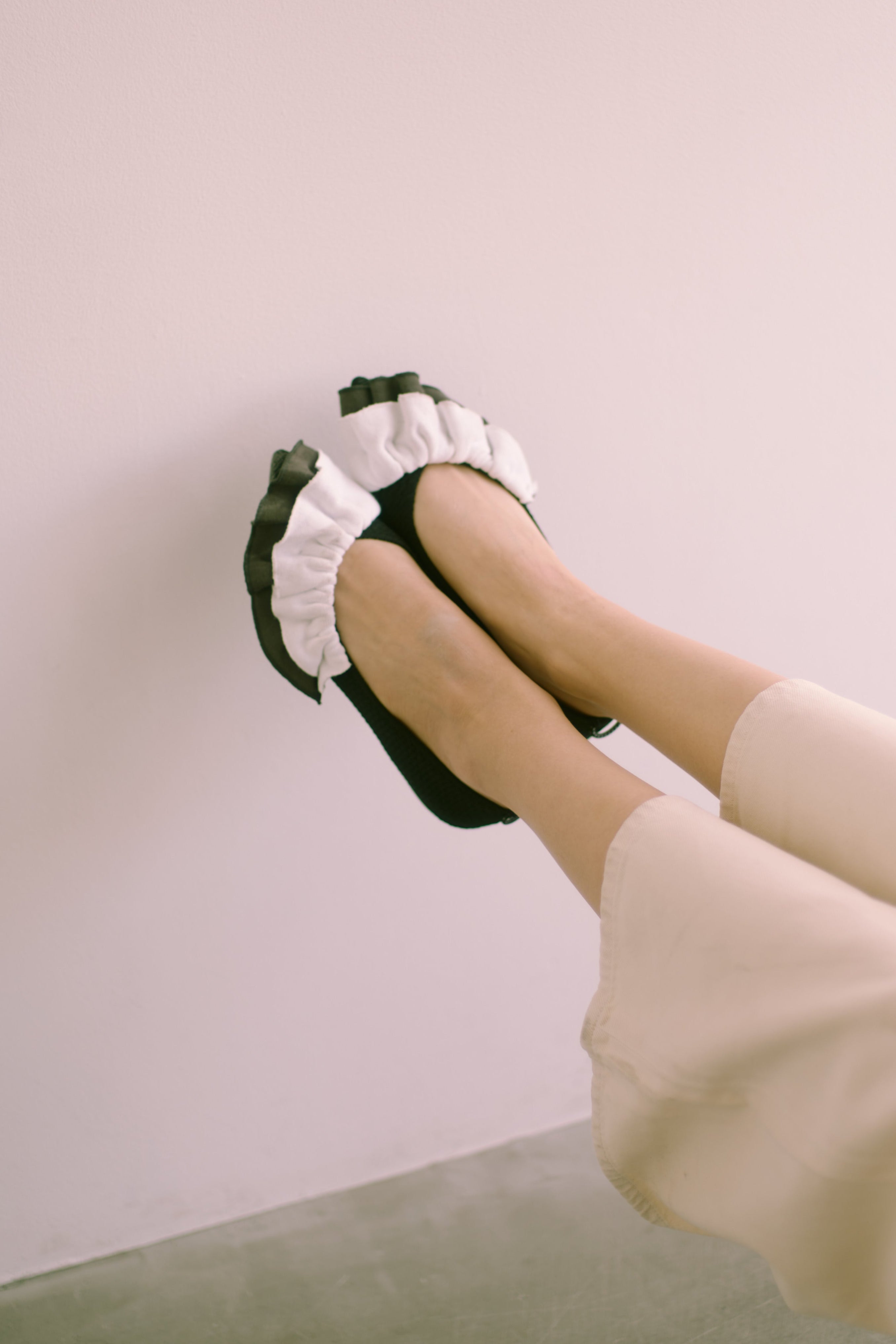 【ecmile. × Öffen】upcycle frill-pointed