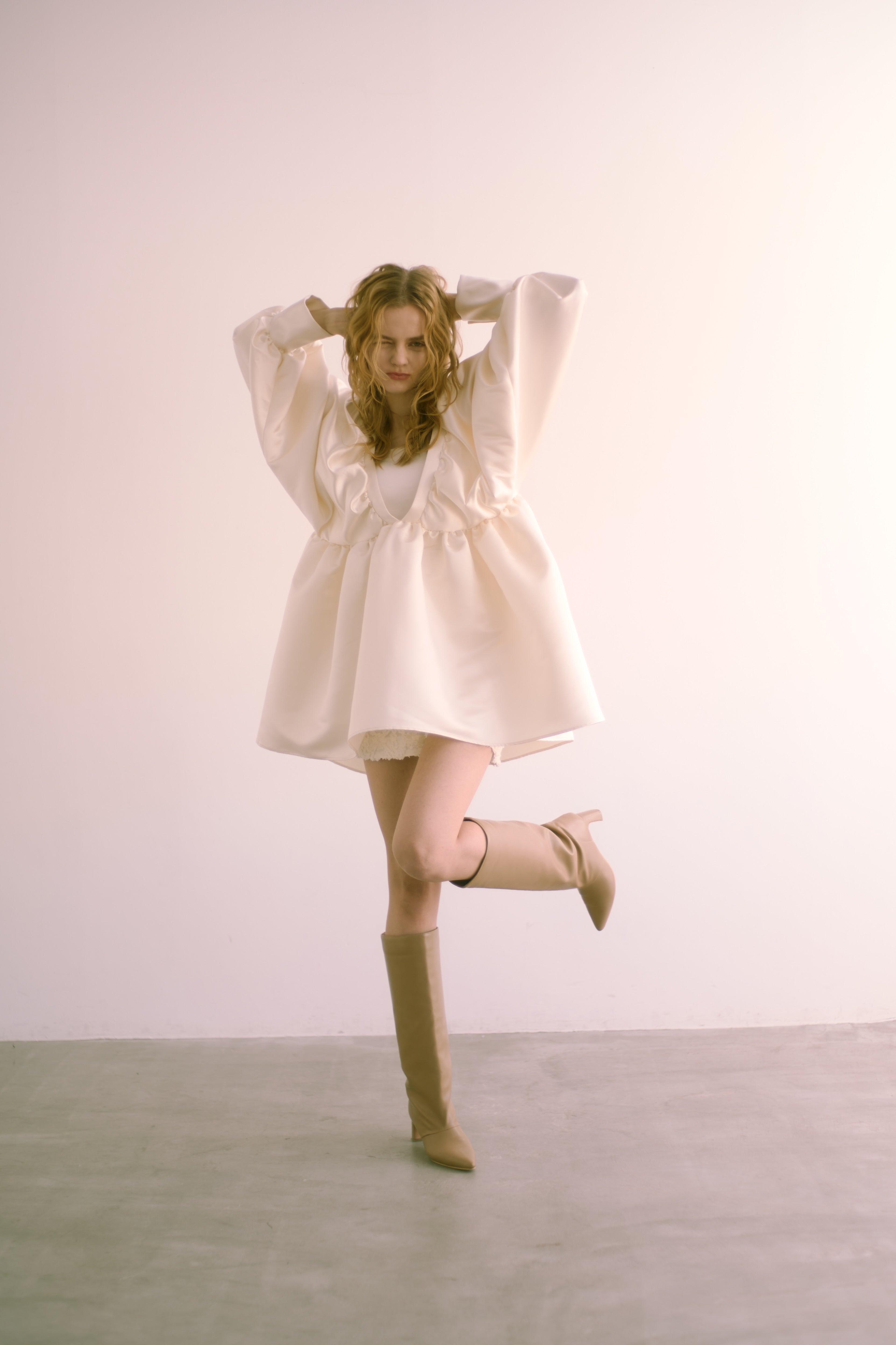 【Made in japan 】ÉTOILE SATIN MINI