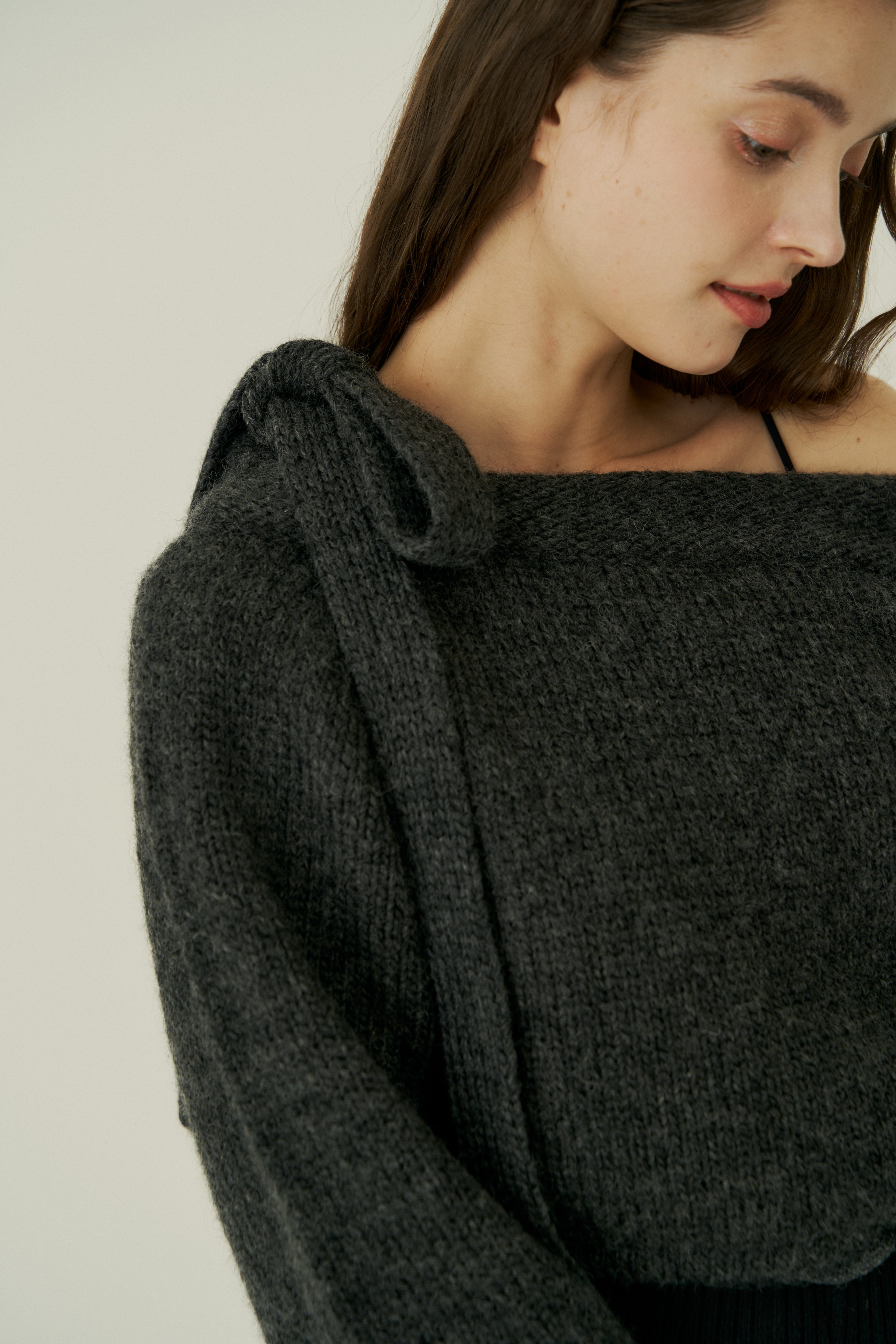 shoulder ribbon short knit