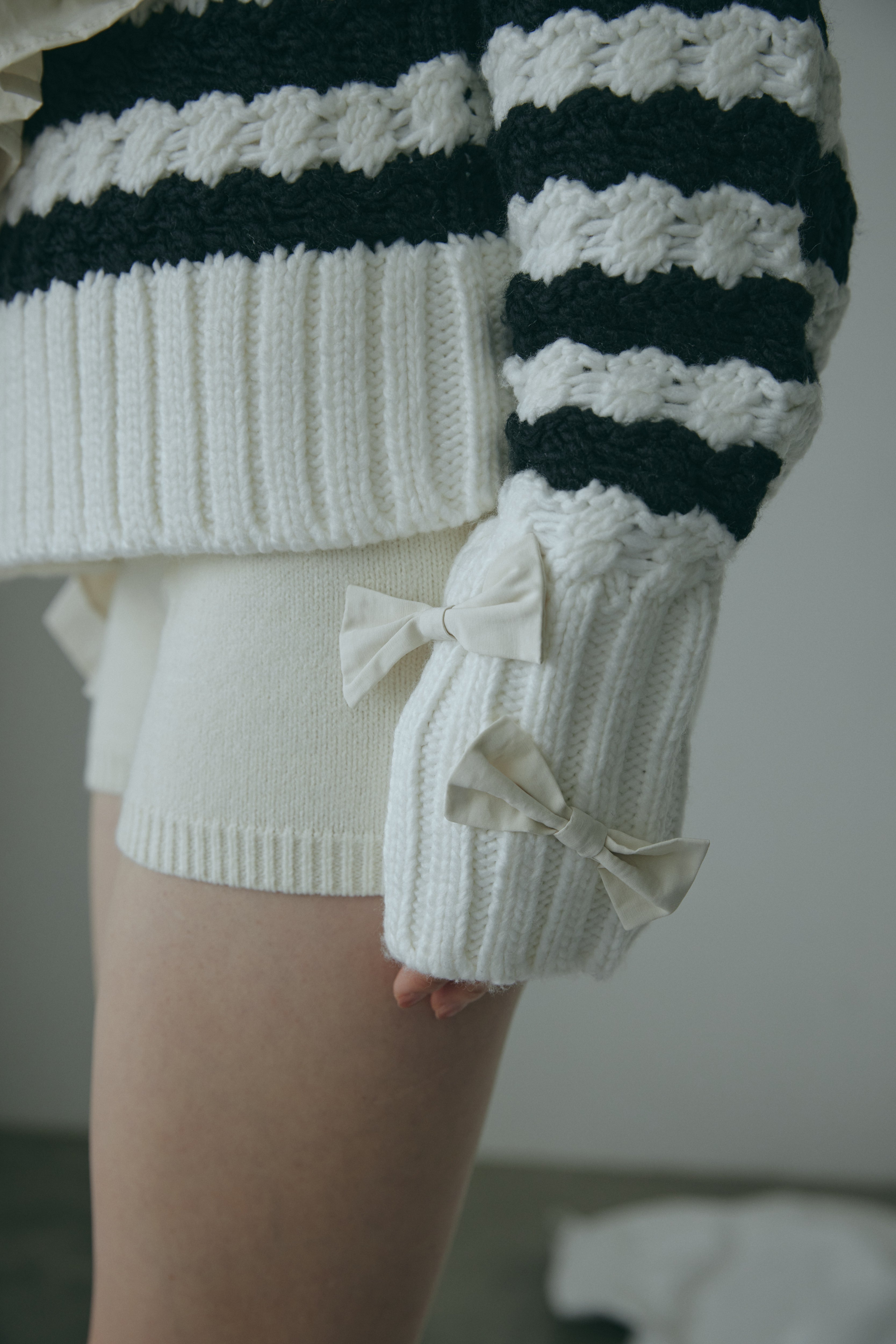 LOVELY KNIT TOP