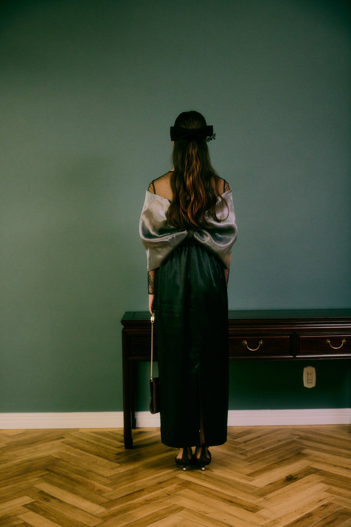 CLASSIC RIBBON DRESS