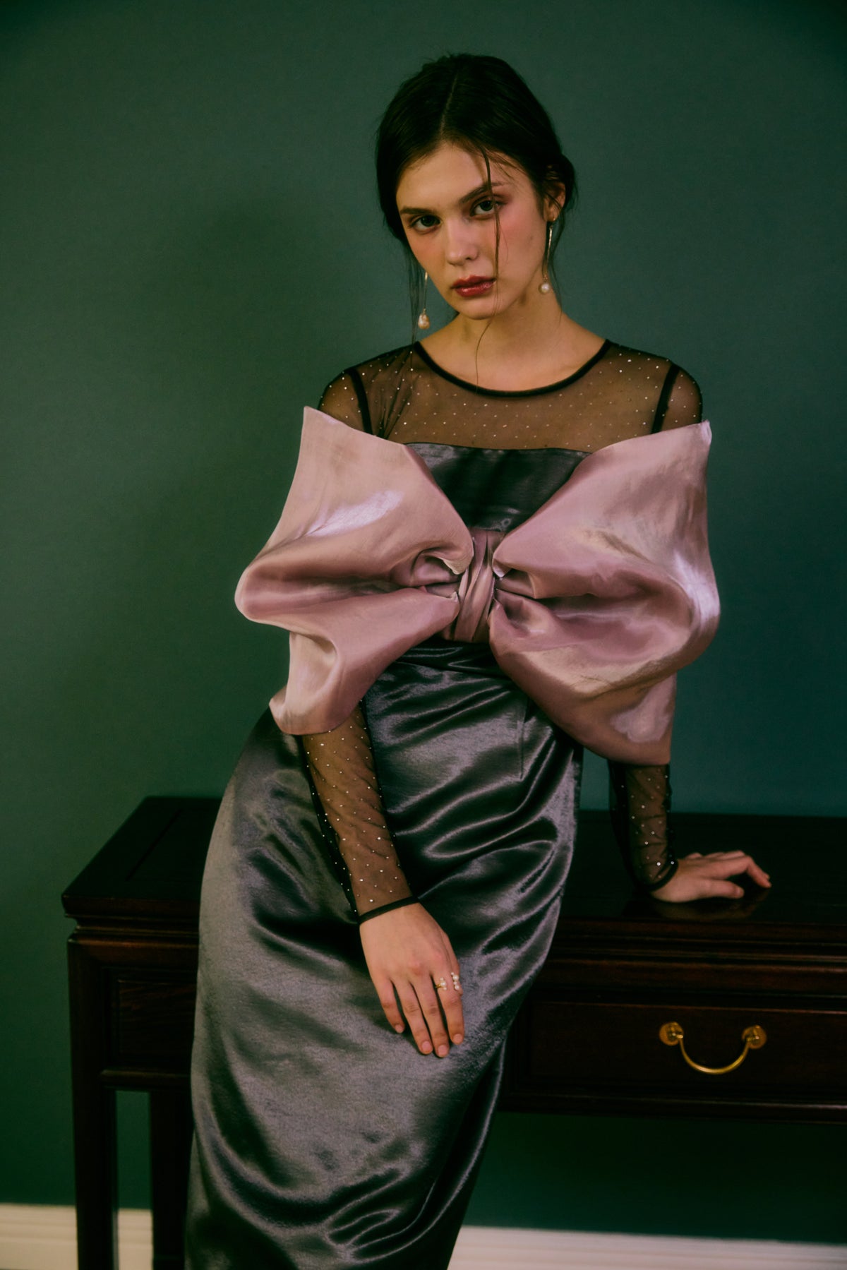 CLASSIC RIBBON DRESS