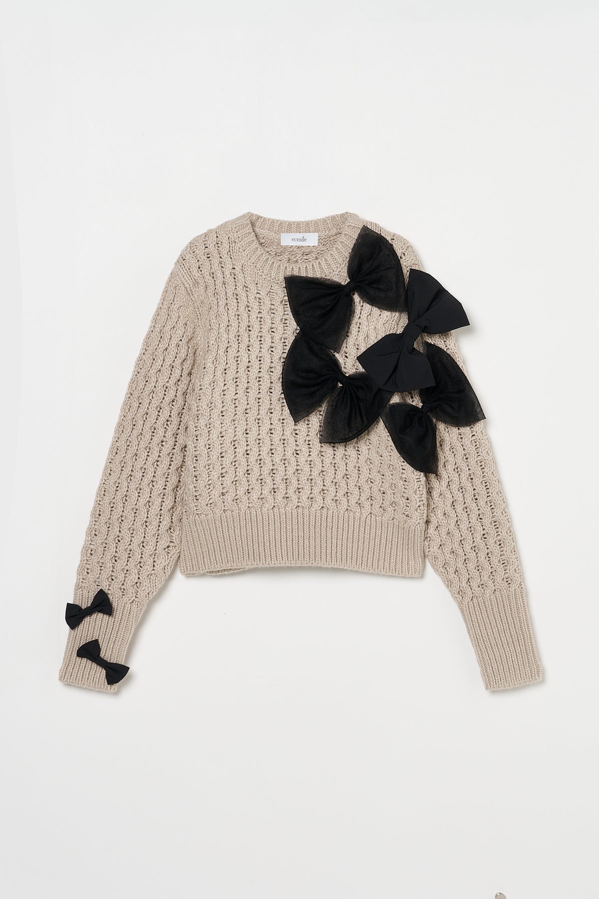LOVELY RIBBON KNIT