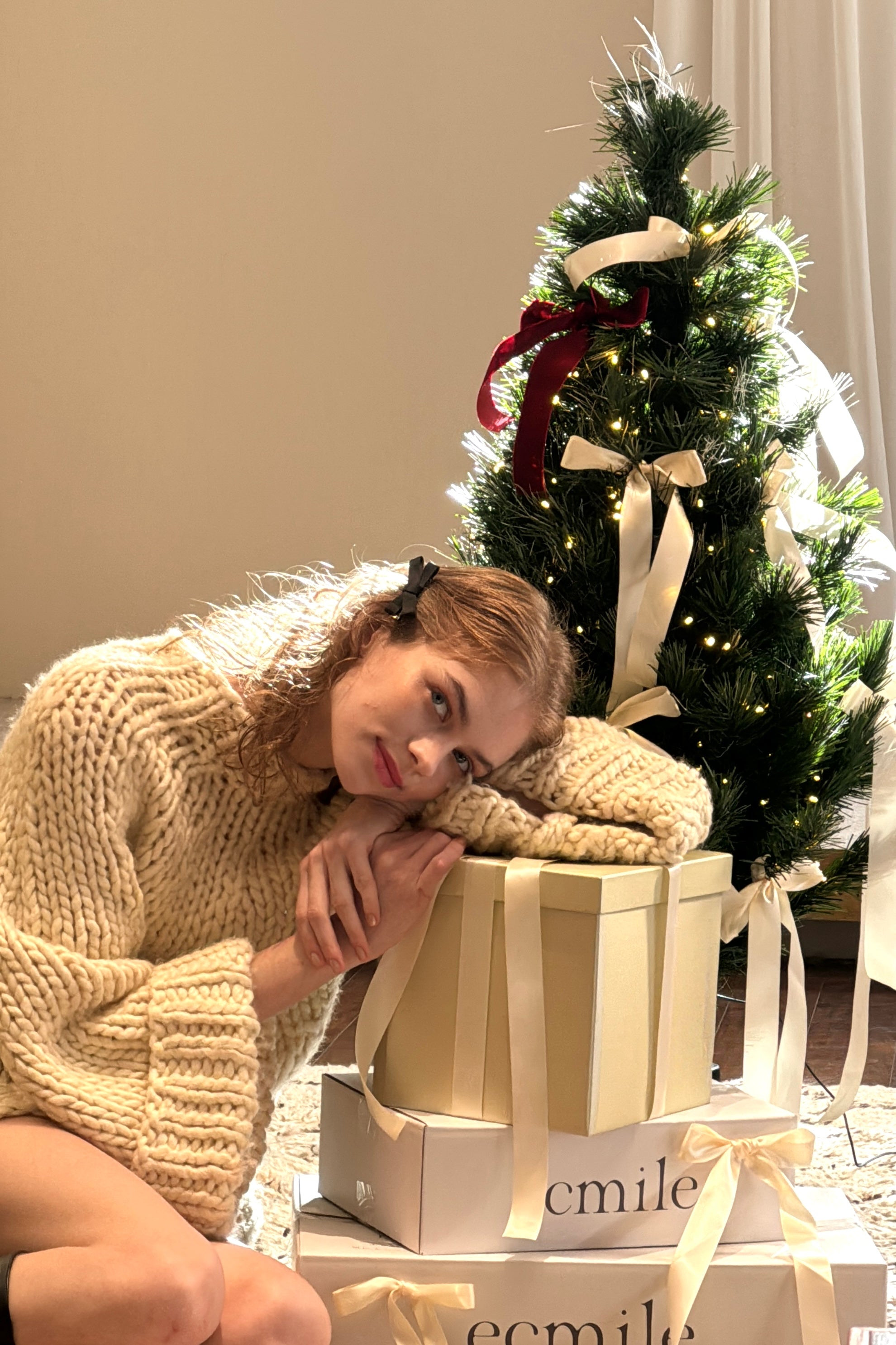 FLAIR ARTISAN KNIT ONE-PIECE
