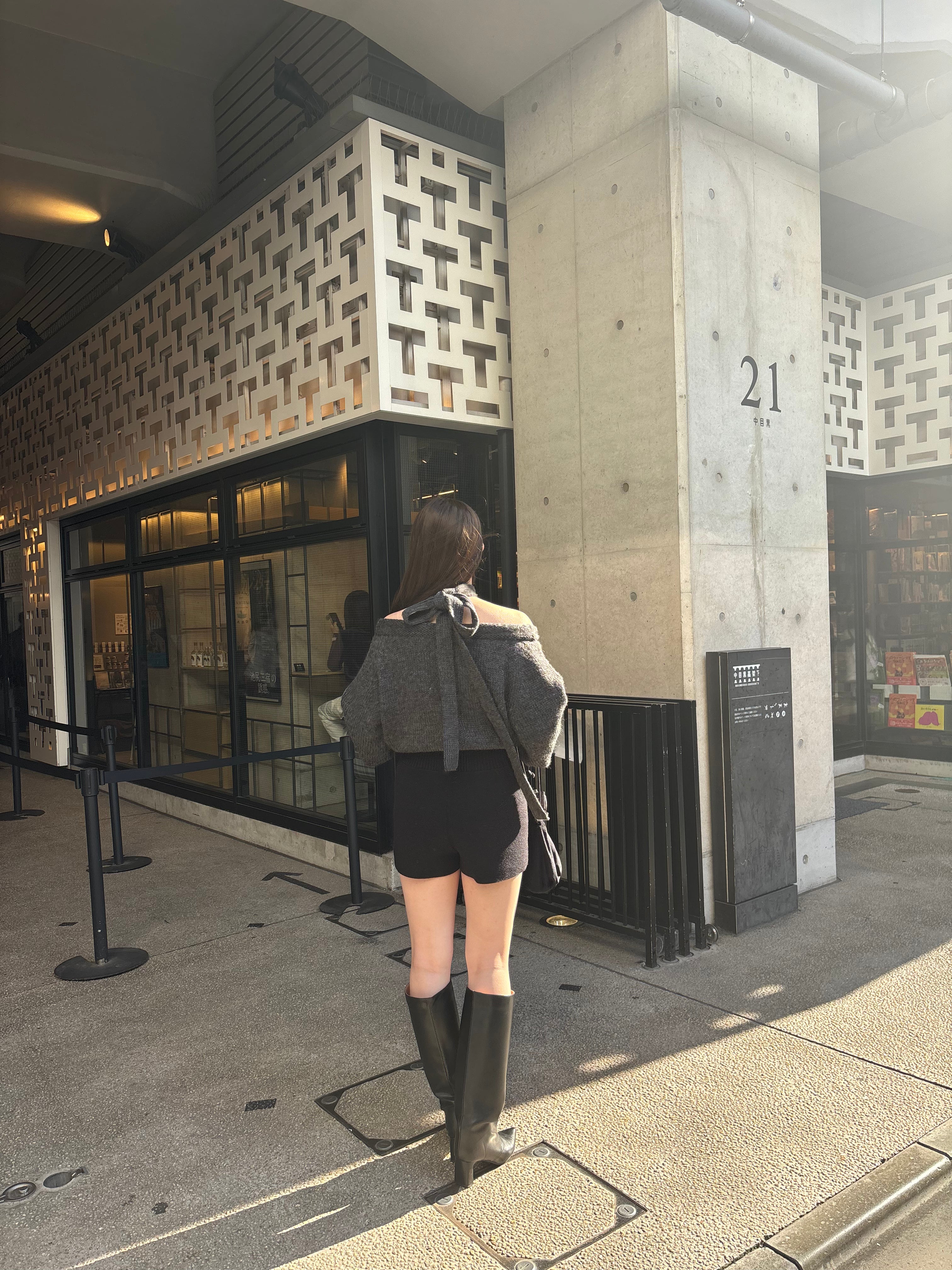 shoulder ribbon short knit