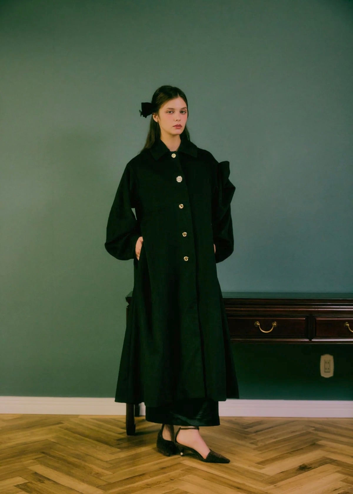 e. BIJOU RIBBON COAT
