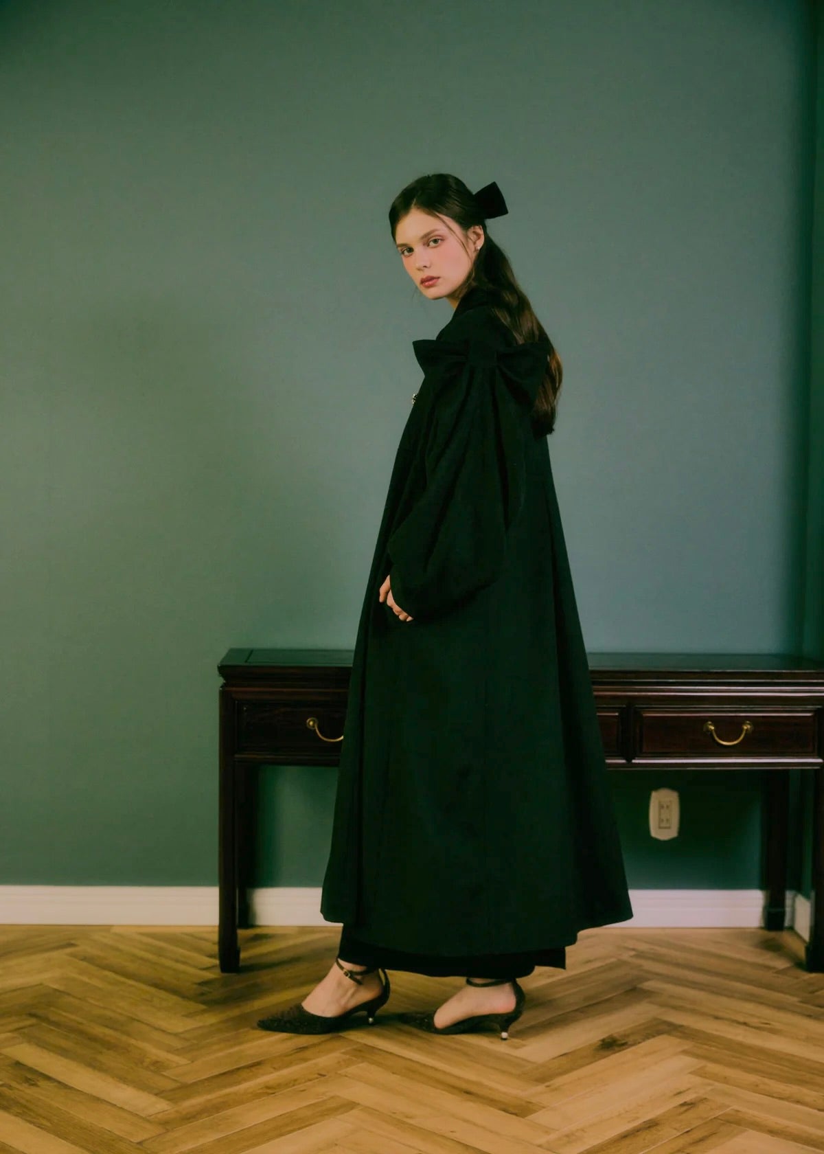 e. BIJOU RIBBON COAT