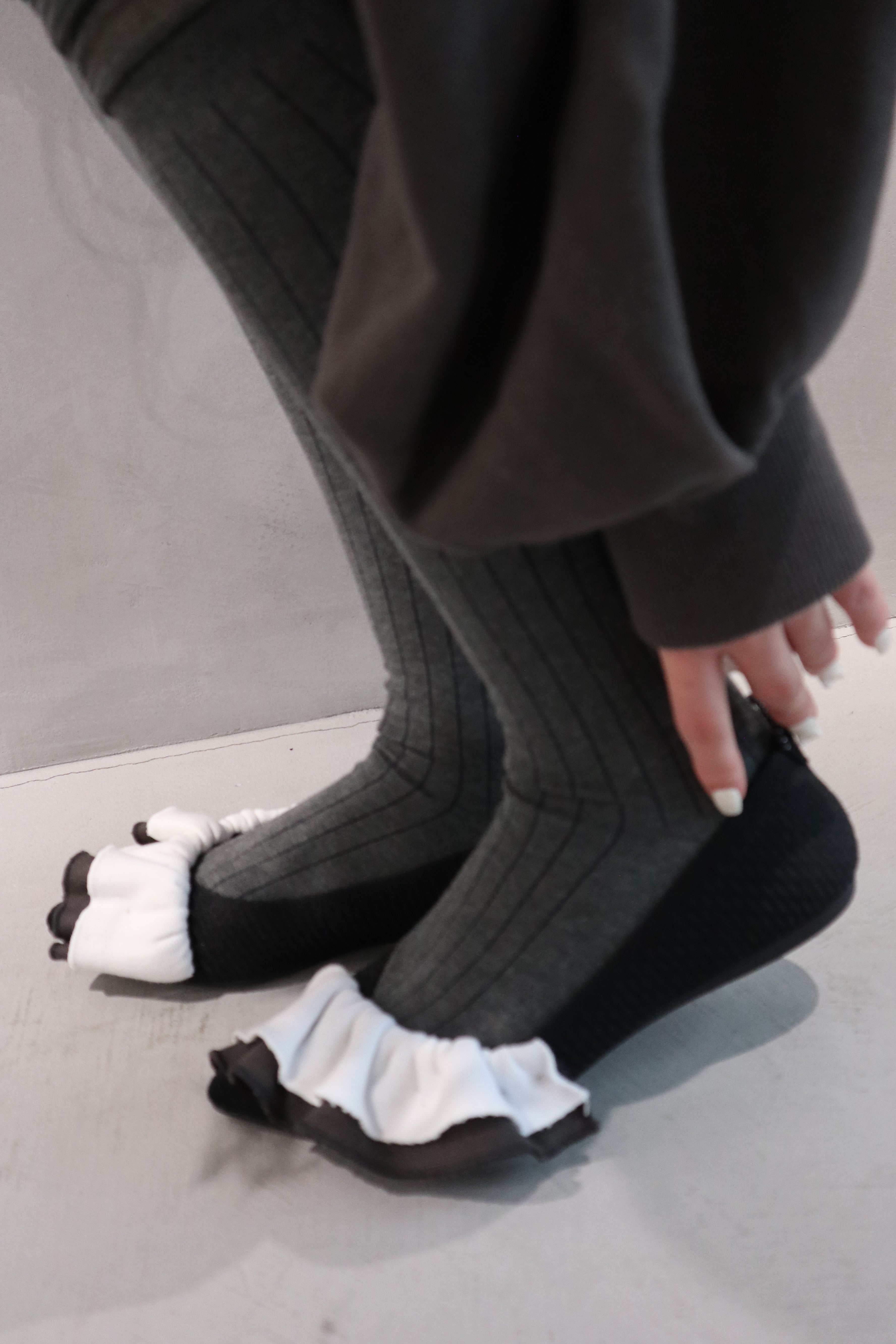 【ecmile. × Öffen】upcycle frill-pointed