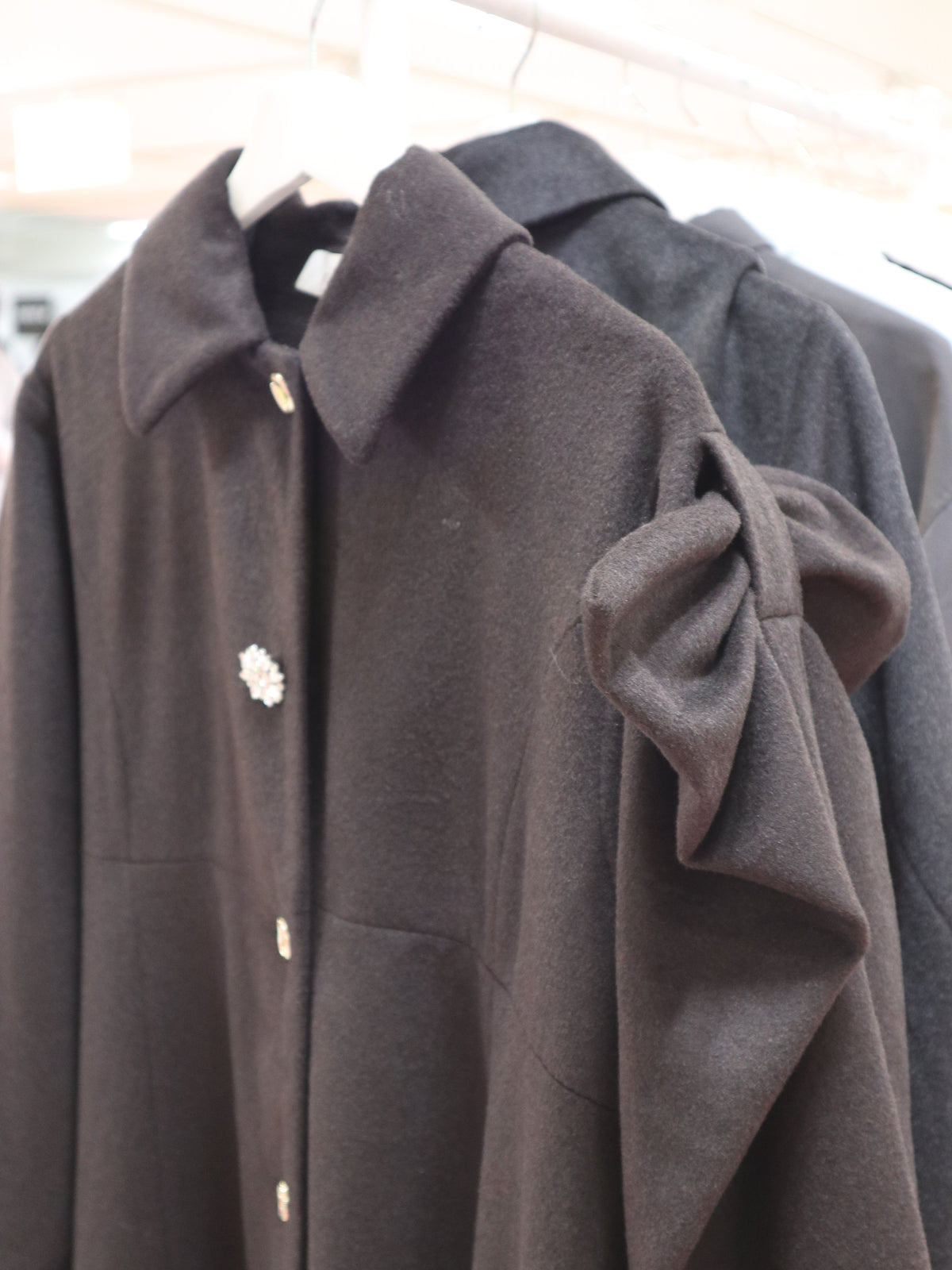 e. BIJOU RIBBON COAT
