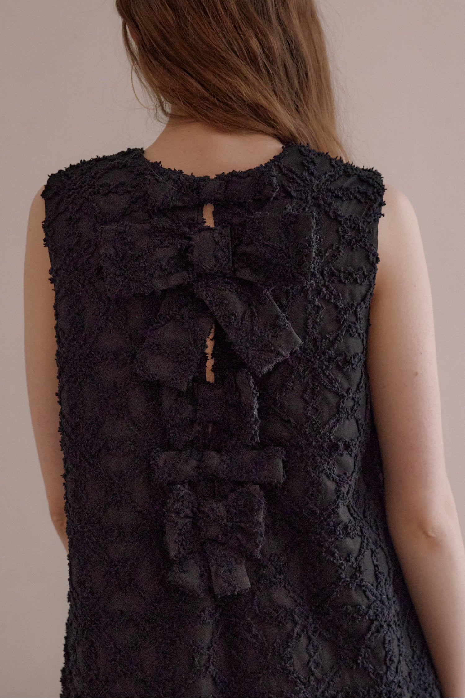 TEXTURED RIBBON ONEPIECE
