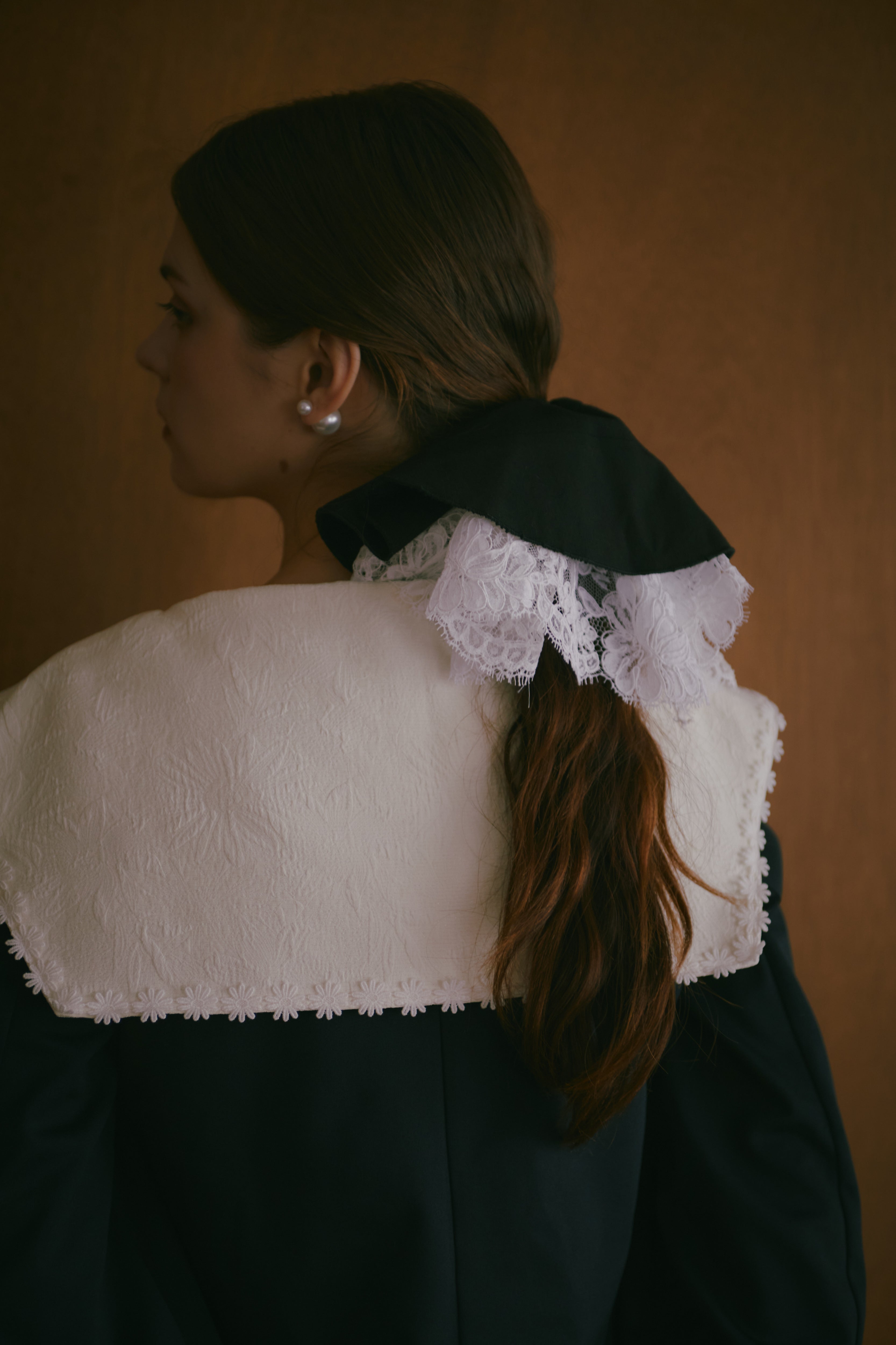 ecmile. × ALPHA BLANCA UPCYCLE CHOUCHOU