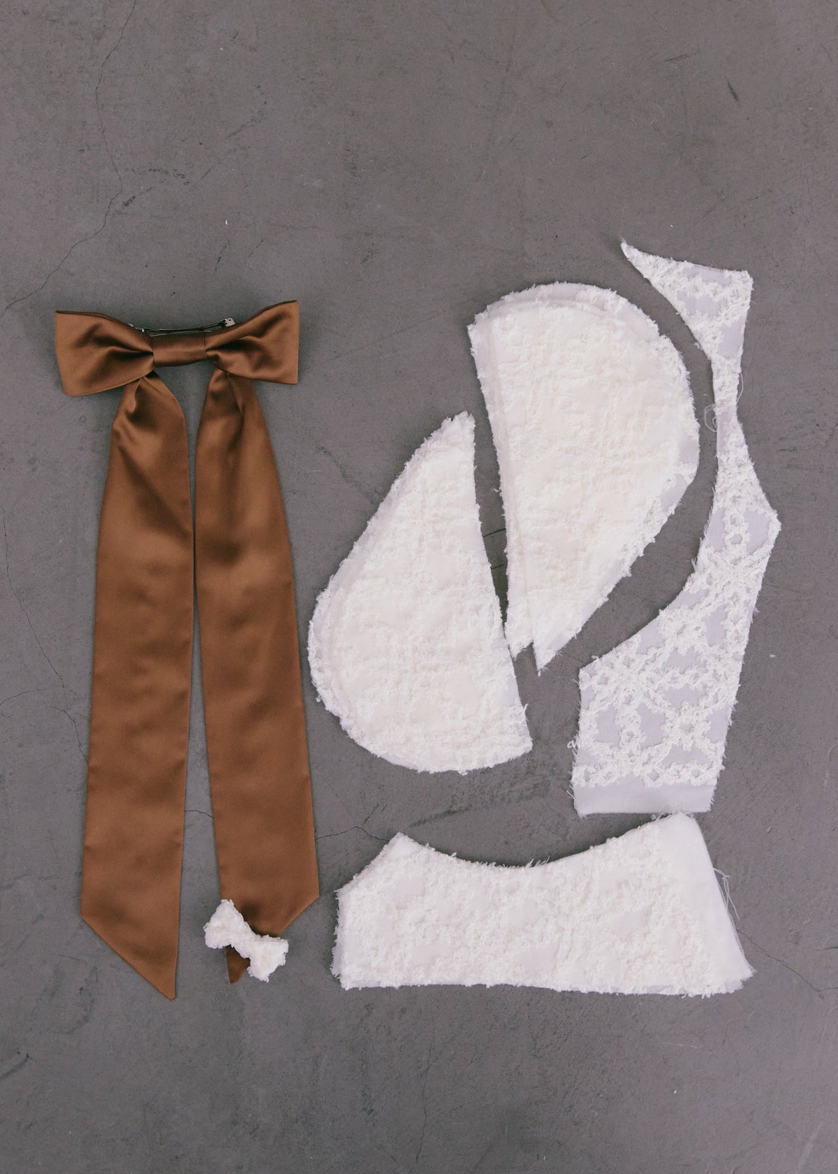 UPCYCLE RIBBON BARRETTE LONG | BRN