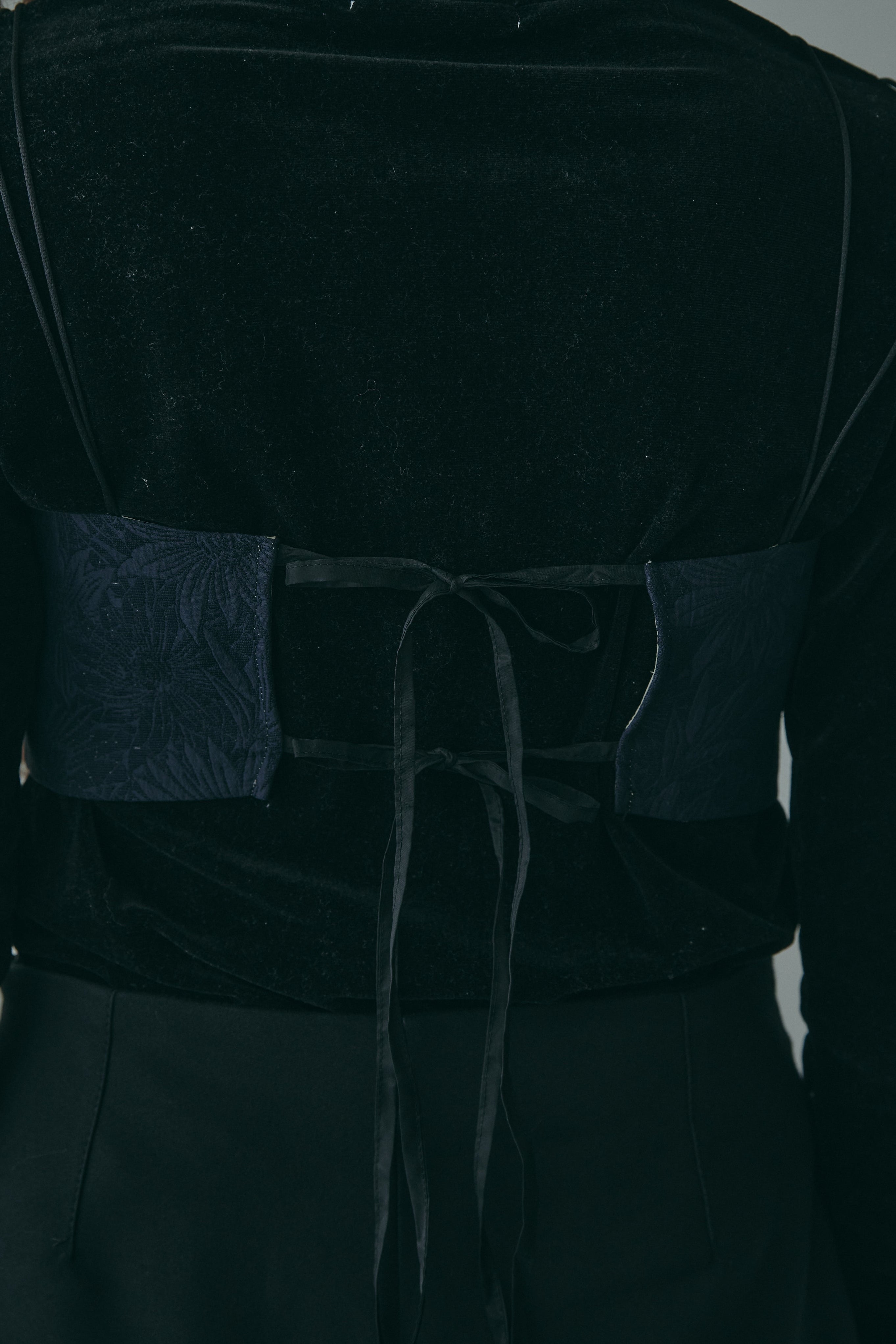 Upcycle / MADE IN JAPAN 】RECHERCHÉ RIBBON BUSTIER