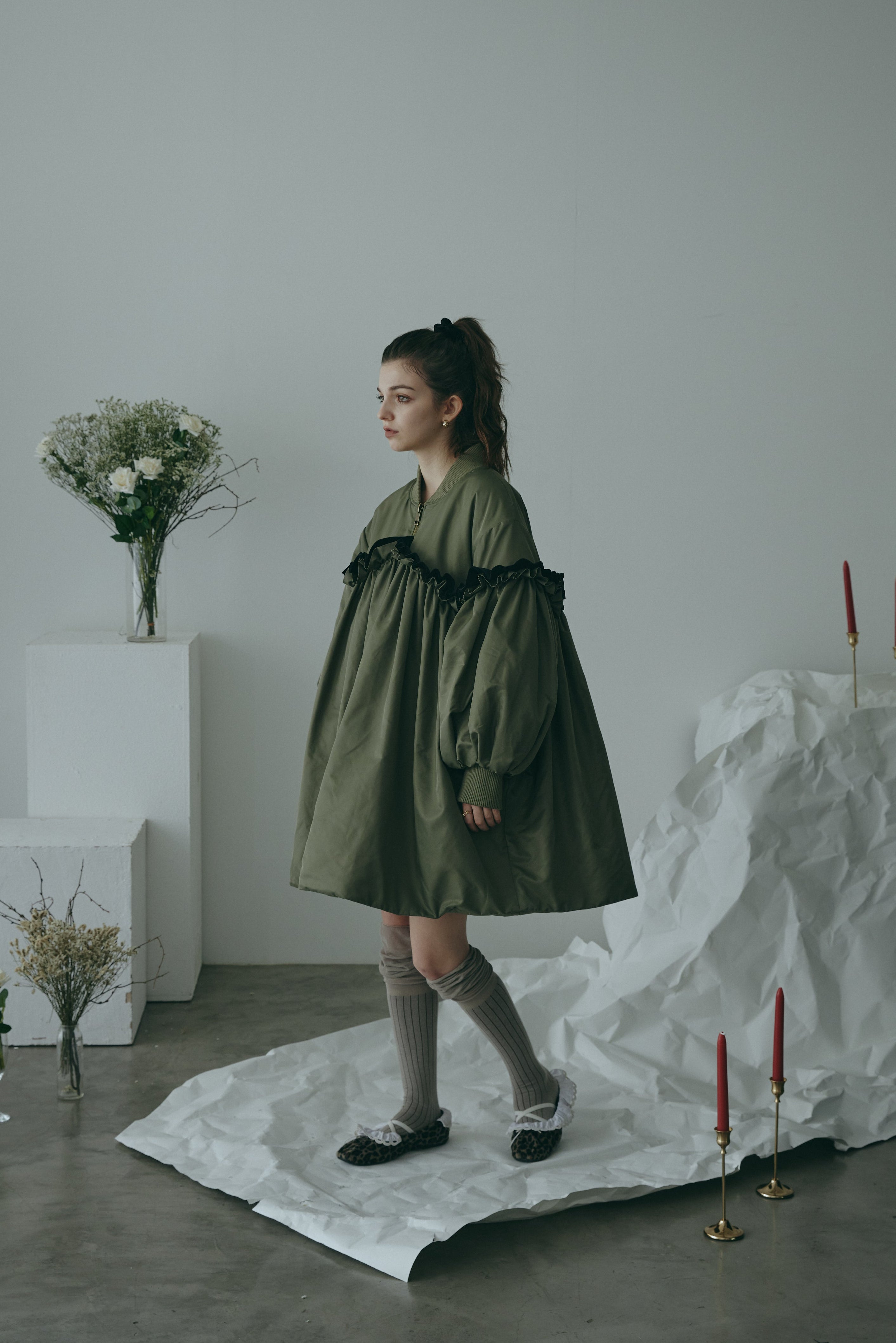 エクミール ecmile CHÉRIE A-LINE FRILL COAT CHÉRIE A-LINE FRILL COAT