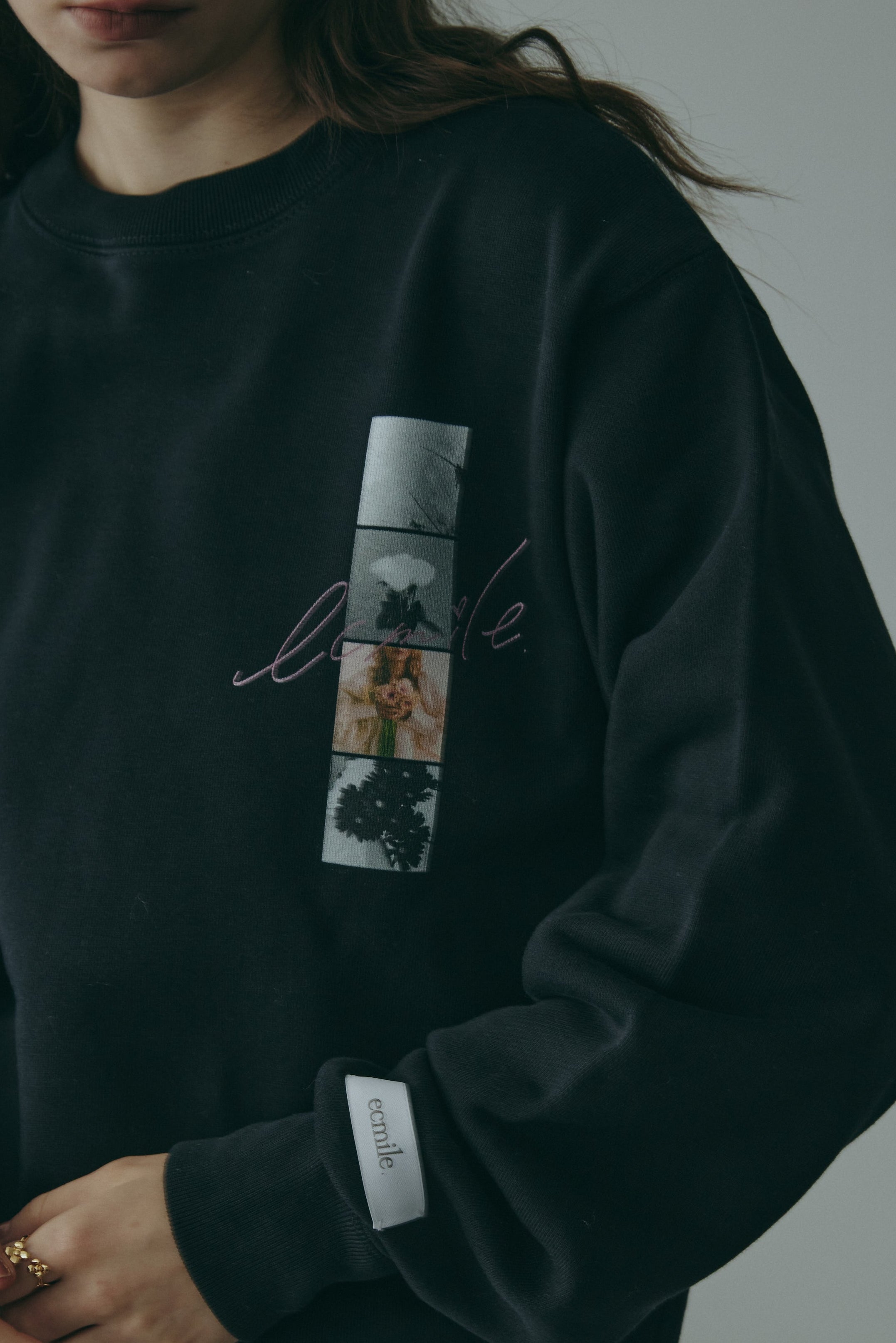 【HOLIDAY PAIR SET】ecmile. ANNIVERSARY SWEAT