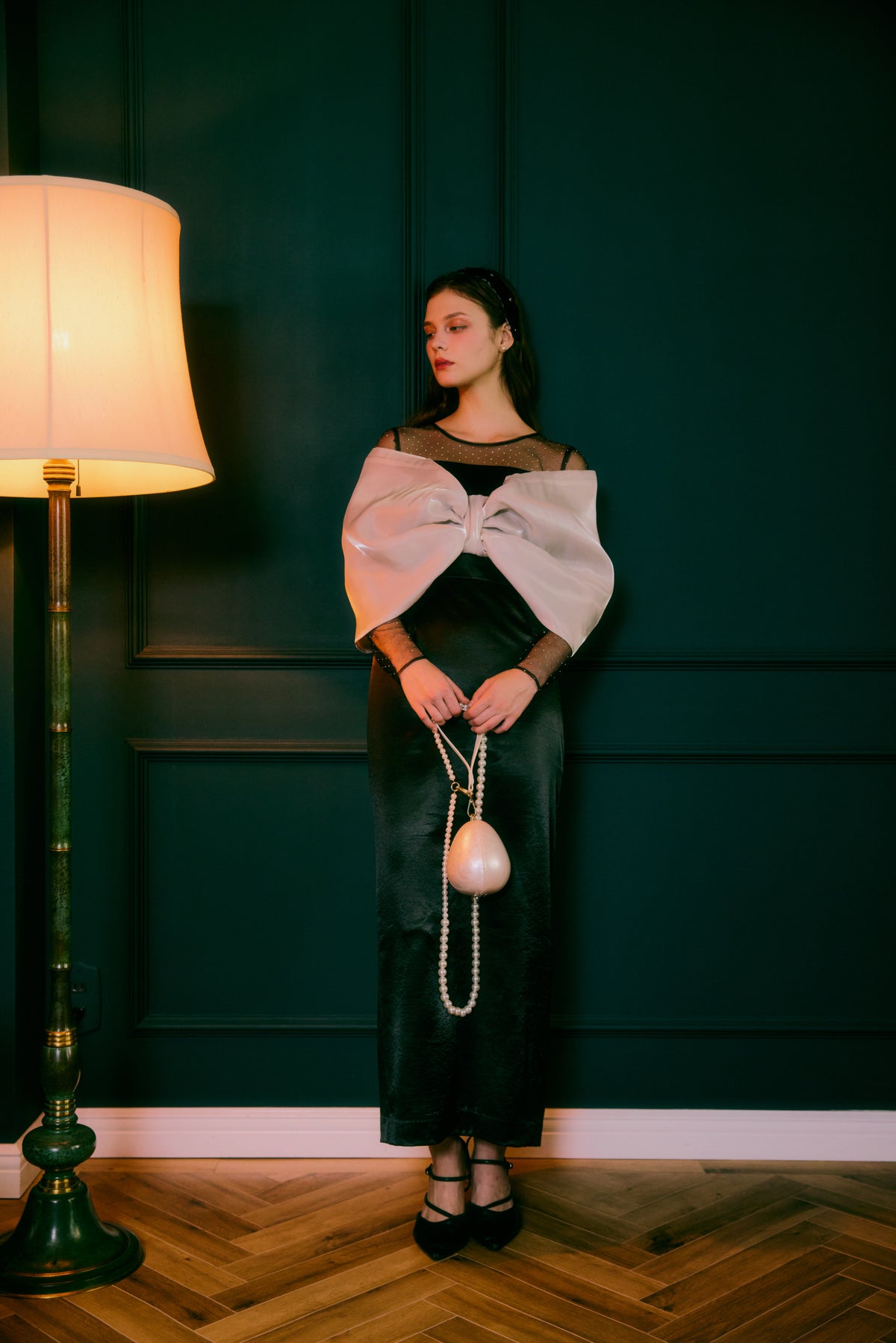 CLASSIC RIBBON DRESS