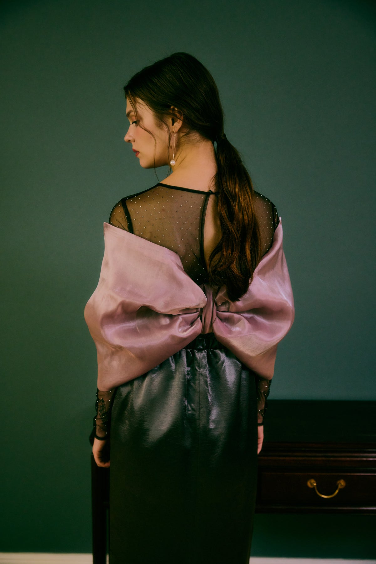 CLASSIC RIBBON DRESS